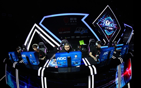 他在终点触 他在终点触